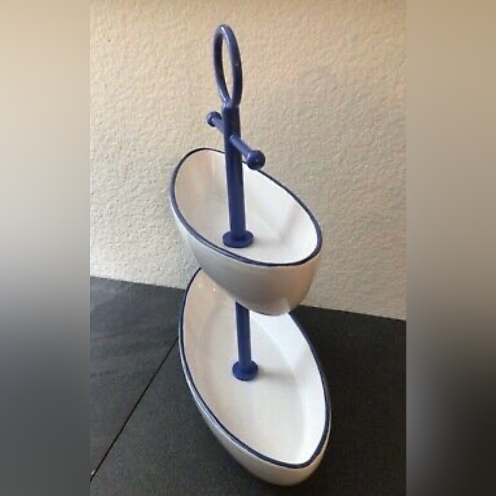 Two-Tier White and Blue Serving Stand
